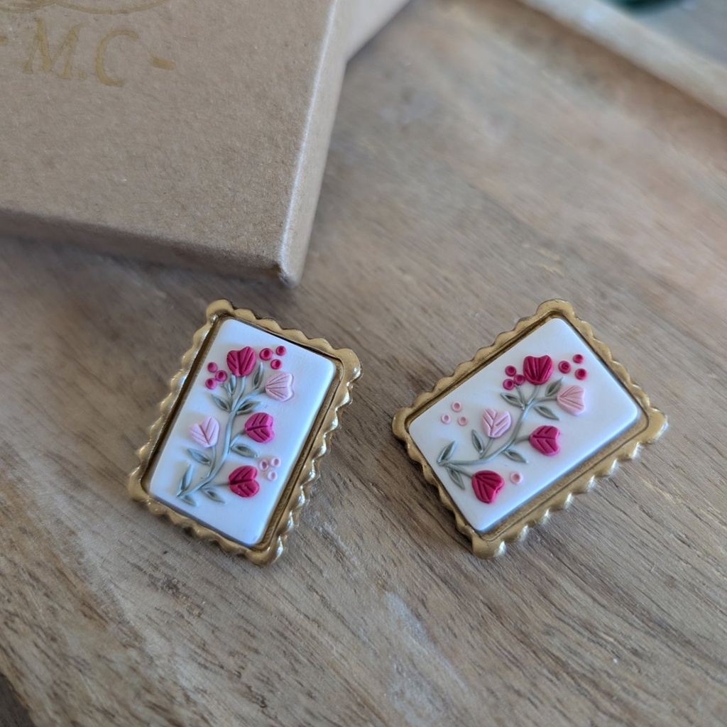 Broche Timbre Fleuri