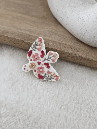 Broche Colombe printanière 